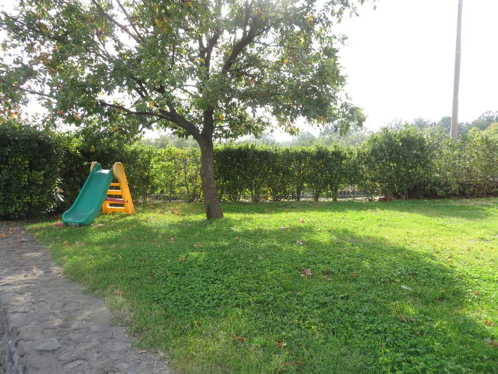 Le Case Del Merlo Turismo Rurale Milo Exterior photo
